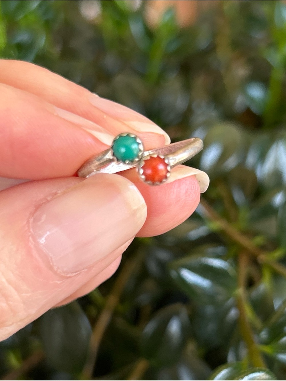 Vintage Native American Sterling Silver Ring with Turquoise and Coral